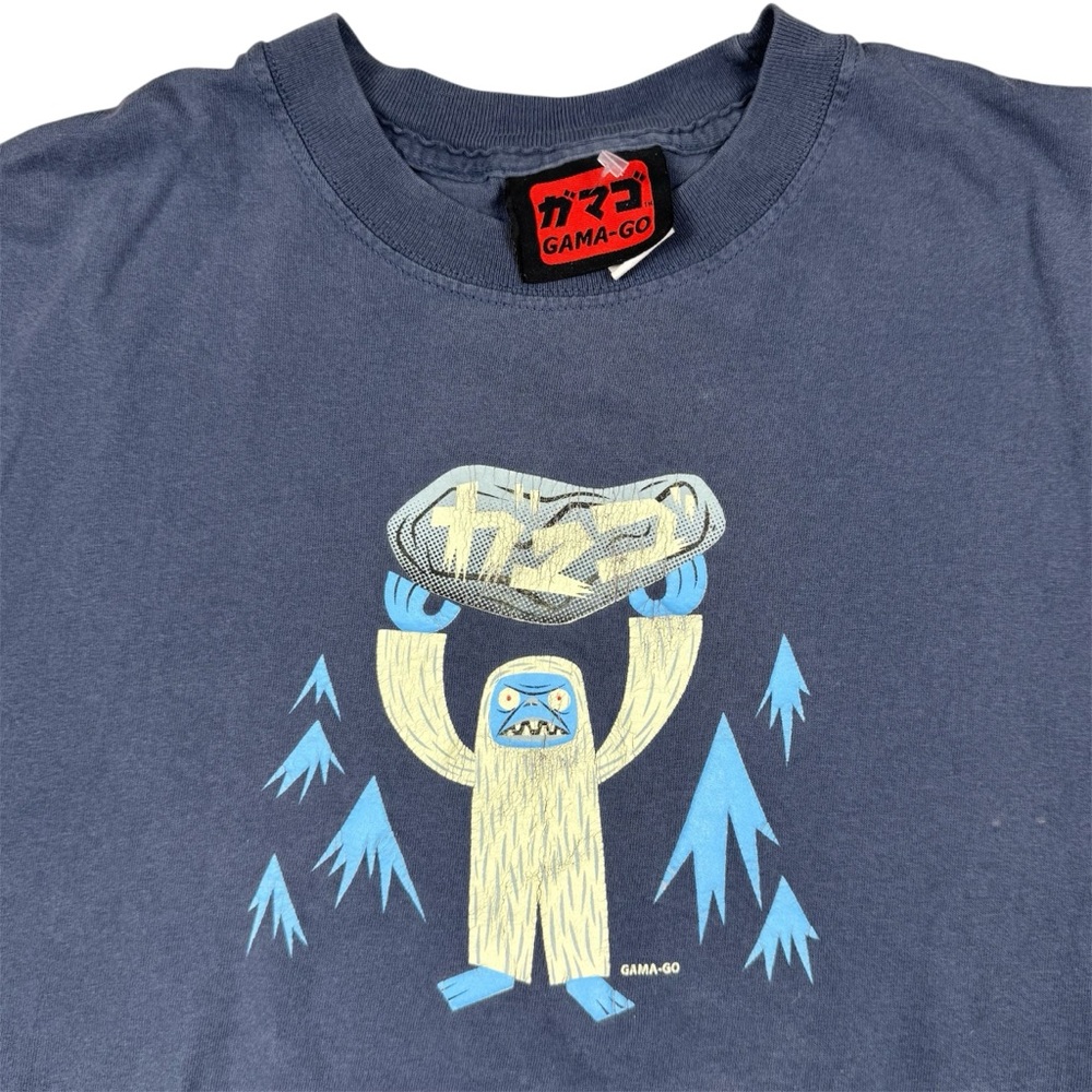 Vintage Y2K Gama Go Artist Tim Biskup Yeti Bigfoot Blue Graphic T-shirt Men’s L